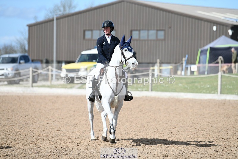 250328-131248-01168 - Cls 3 Snr Foxhunter