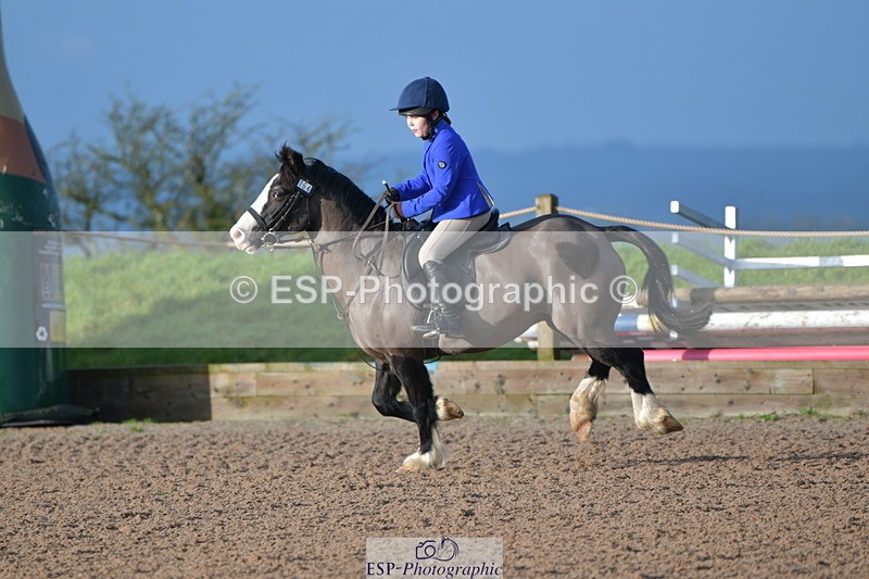 240211A-090143-01710 - Clear Round