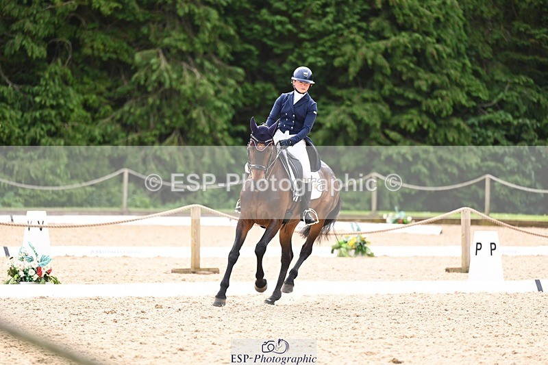 240524-103608-08166 - 513-WELLAN_GRAFFITI-Molly_Evans