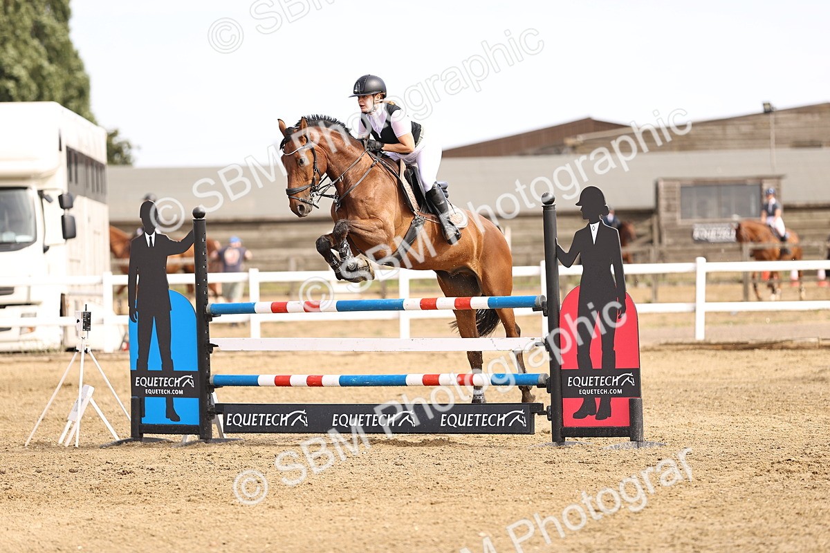SBM_001496 - Class 6 - Senior Newcomers 1.10m