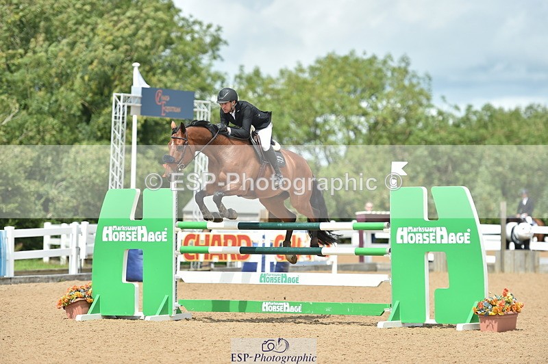 230723A-132500-12054 - Cls 24, 1 Star Gold 1.30m