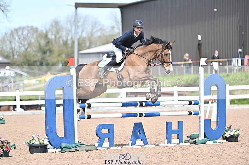 240418A-133717-03535 - Cls 13, 1 Star Bronze Tour 1.10m