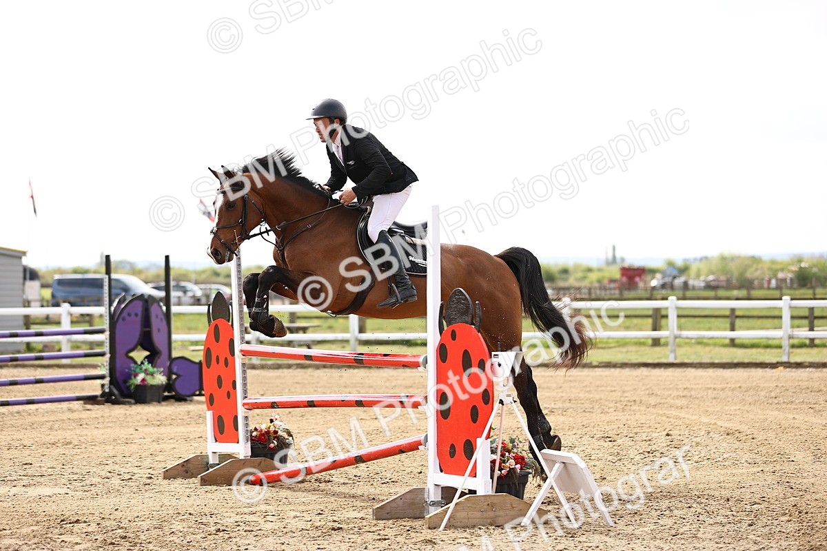 SBM_001761 - Class 10 - Senior British Discovery - 1.00m