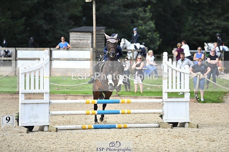 230820-100657-00147 - 70cm - Round 1