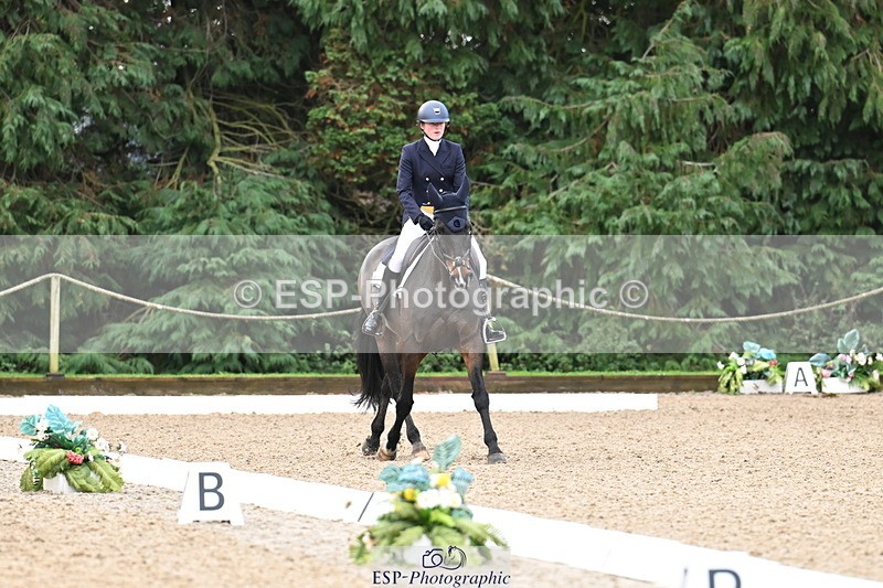 251023A-100427-01402 - B-126-Catherine.Van.Randwyck