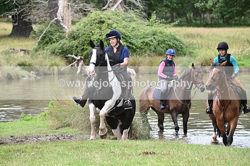 WJ7_3702 - Time at Water 12:15 to 12:50