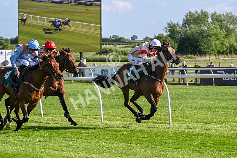 100625-Race 2-Right And Exact-6606 - Race 2