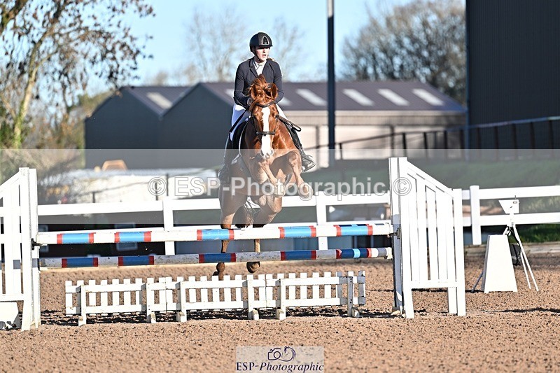 251203-102451-00130 - Cls 1 British Novice and 90cm Open