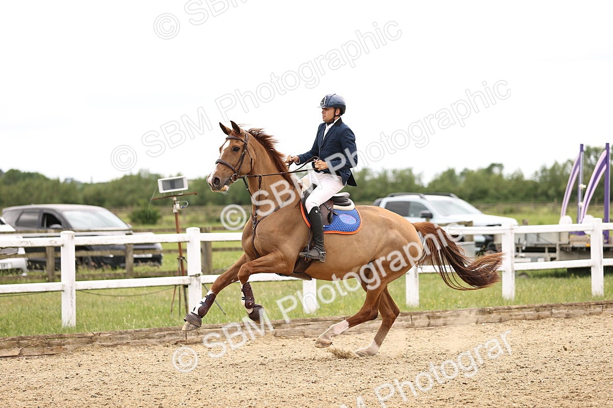 SBM_007742 - Class 19 - Senior Newcomers - 1.10m
