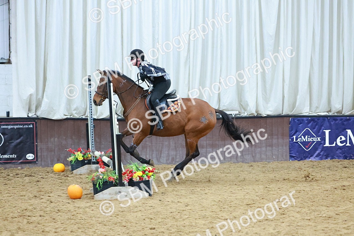 SBM_003215 - Class 4 - Pairs