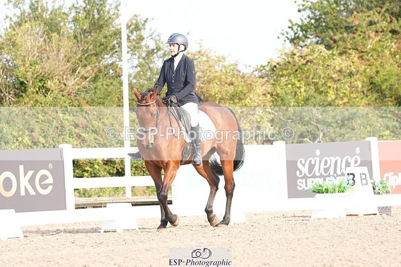 250817-085509-07383 - 146-Jean.BucklandCourt.Esquire