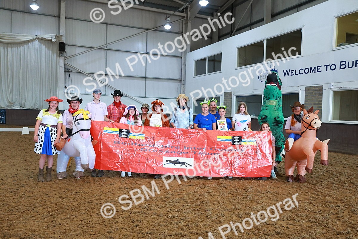SBM_007956 - Teams Parade