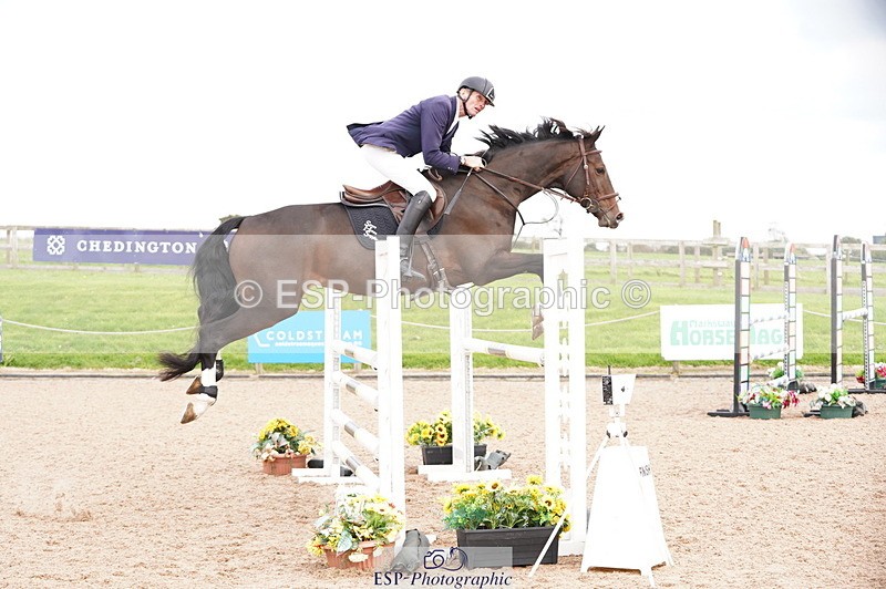 241004A-145356-00835 - Fri 04 Snr Fox & 1.20m Open
