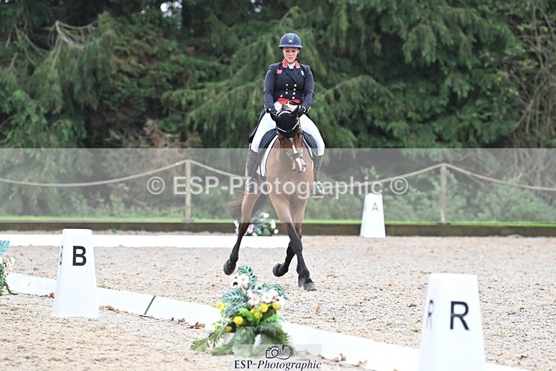 231019-105046-01656 - 034-COOLEY.PARK.MUZE-Gemma.Stevens-DR