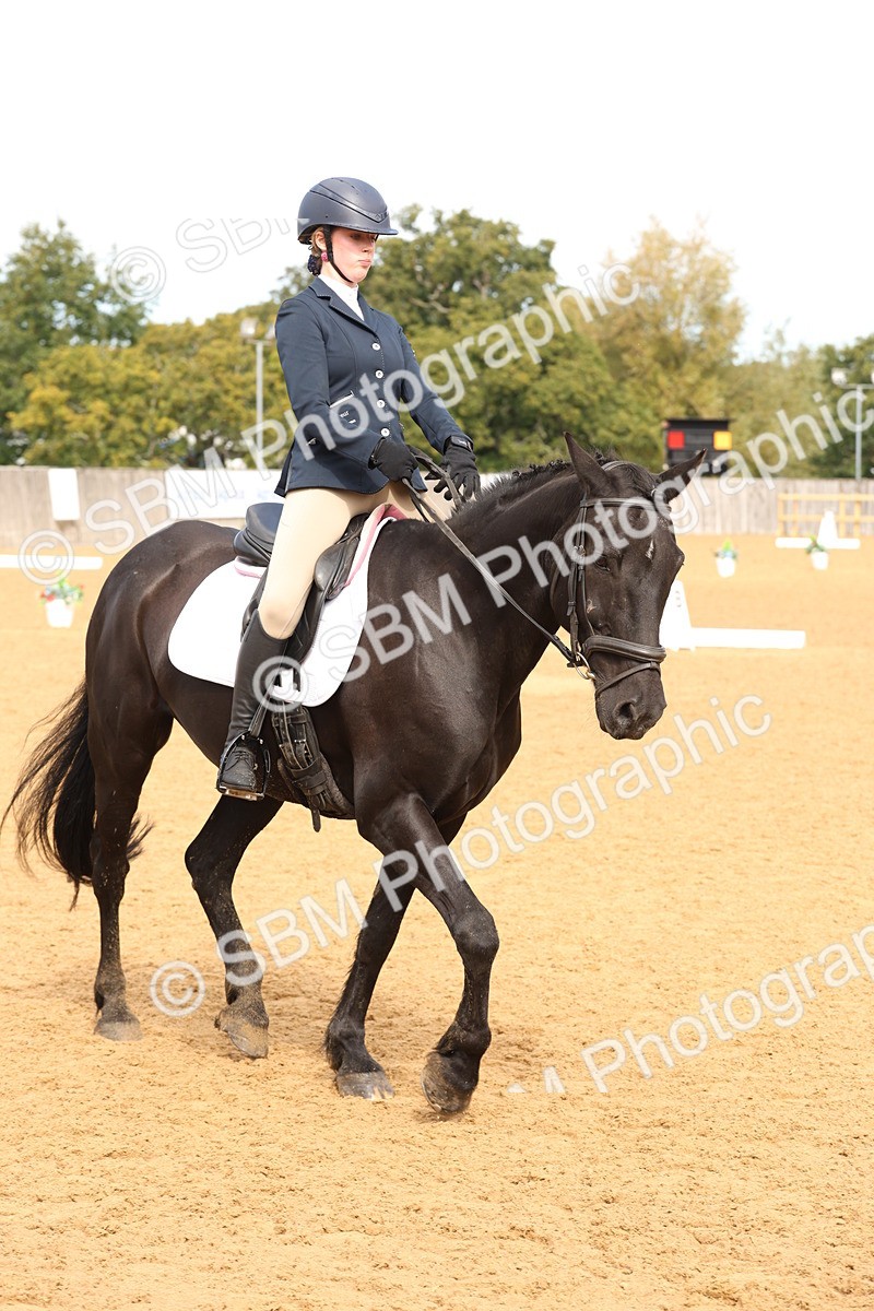 SBM_40661 - D6 - Small Tour Championship Intro 4