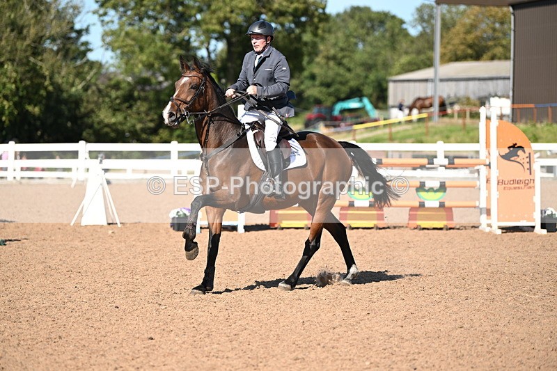 240914A-150434-07944 - Cls 25-S 1.10m Amateur Qualifier