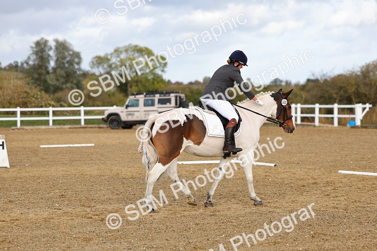 SBM_002672 - Class 8-11 - Novice 1-E1