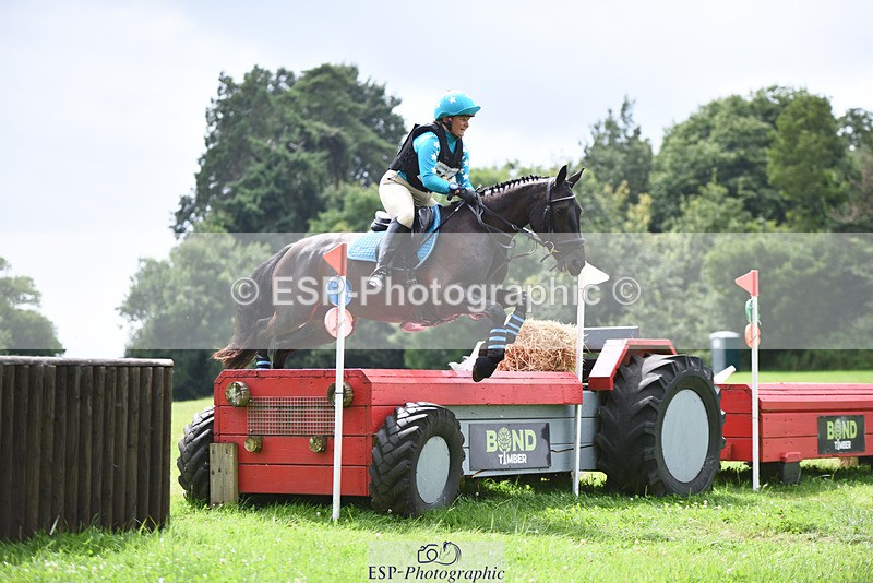 240804-140613-14767 - 524-Katie_Brickman-GREENKELD'S_MOONDANCE