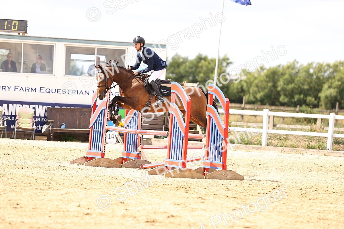 SBM_004375 - Class 3 -  Senior British Novice - 90m Open