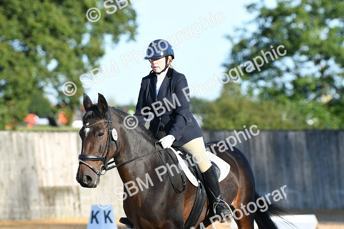 SBM_14377 - D4 - Small Tour Championship - Intro B