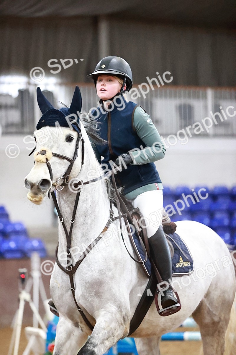 SBM_004109 - Class 14 - Clear Round 80cm