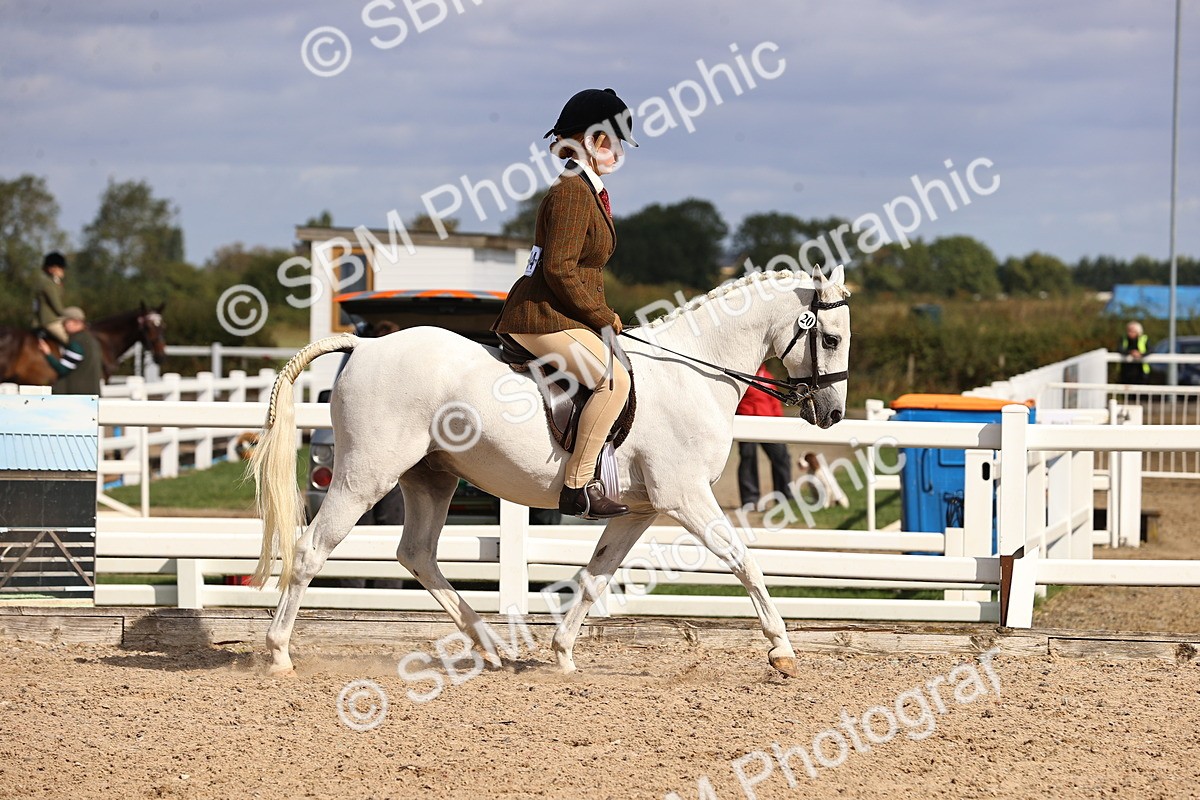 SBM_11651 - Class 408 - Grassroots Ridden - Walk & Trot