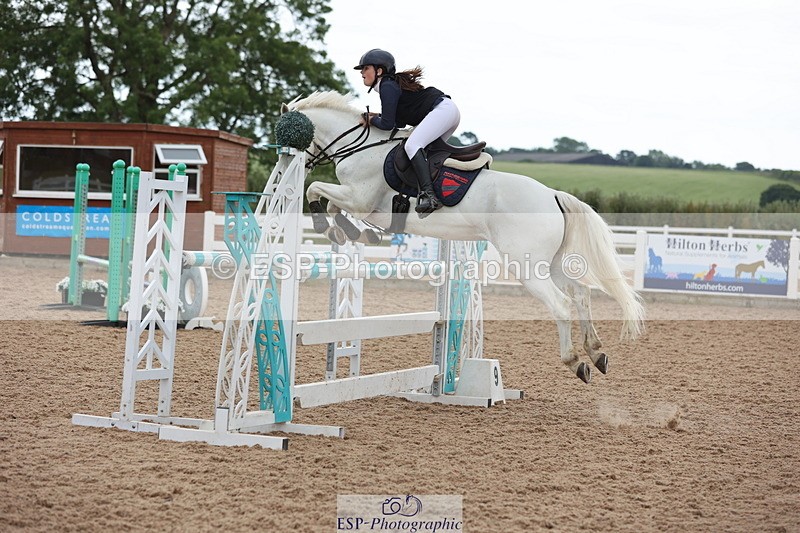 240630A-155359-14945 - Cls 33 Foxhunter and 1.10m Open