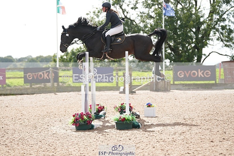 250913-144337-07614 - Cls 18 National 1.30m Open