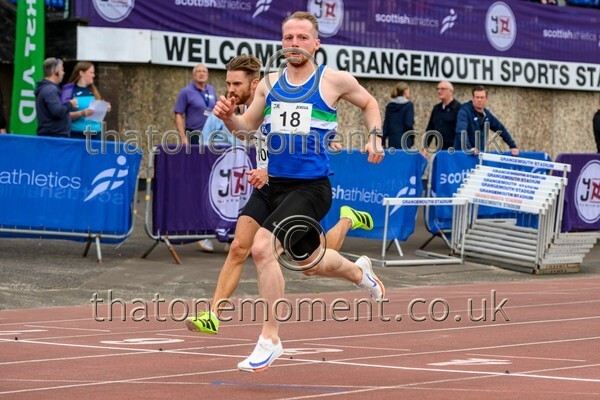 Sen25SAT-911355 - Track Male Set One