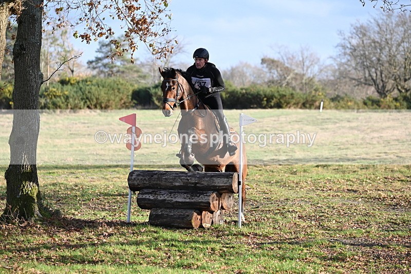 WJ6_3941 - Camera 1 XC