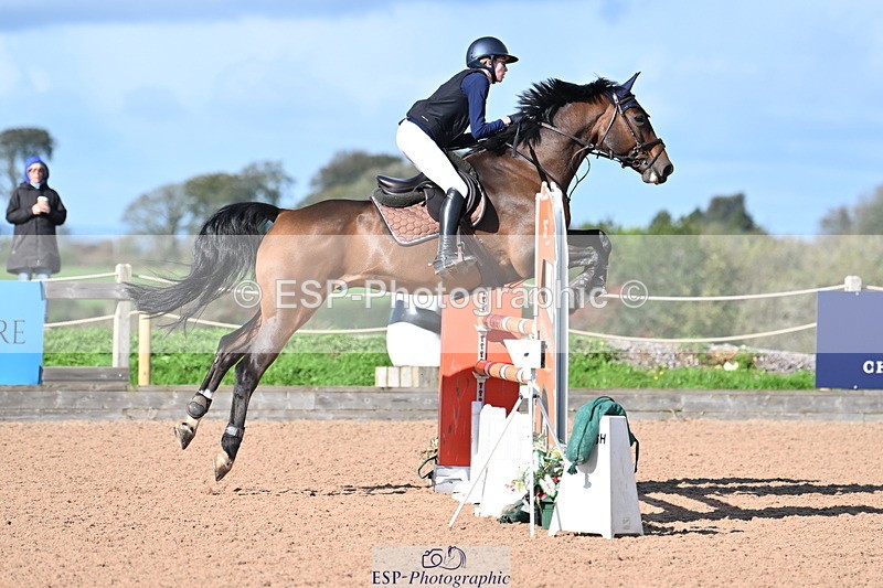 231014A-115041-04509 - Cls 18 Newcomers & 1.10m Open