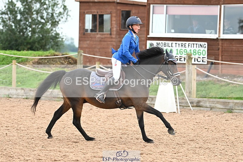 240907A-125921-01808 - Cls 3 Pony Medium Team 80cm & 90cm