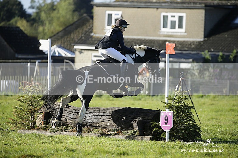  WWHT 031021 803 - WWEC Novice Restricted (0.80m) 18/10/20