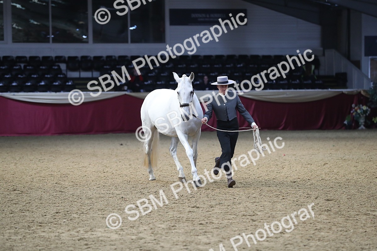SBM_10827 - Class 103 IH Costume