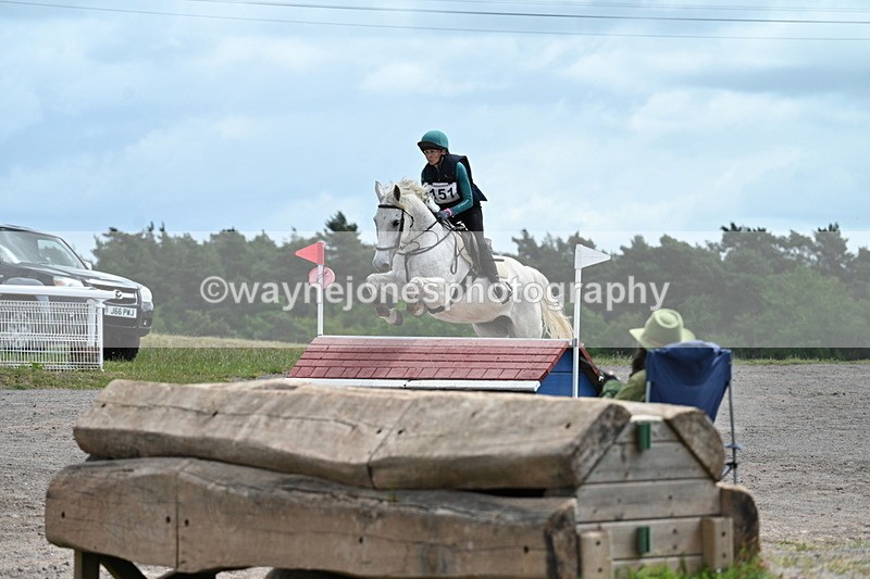 WJ7_6900 - Time 12:08 to 12:15