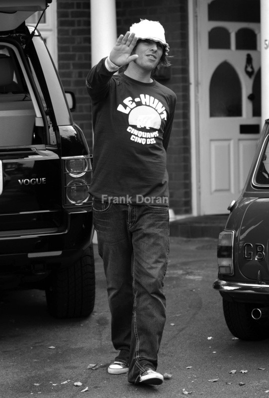 LIAM GALLAGHER - Frank Doran