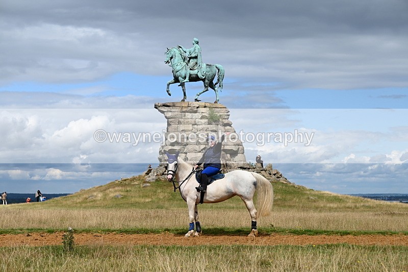 DSC_8951 - Time at Statue 14:33 to 15:10