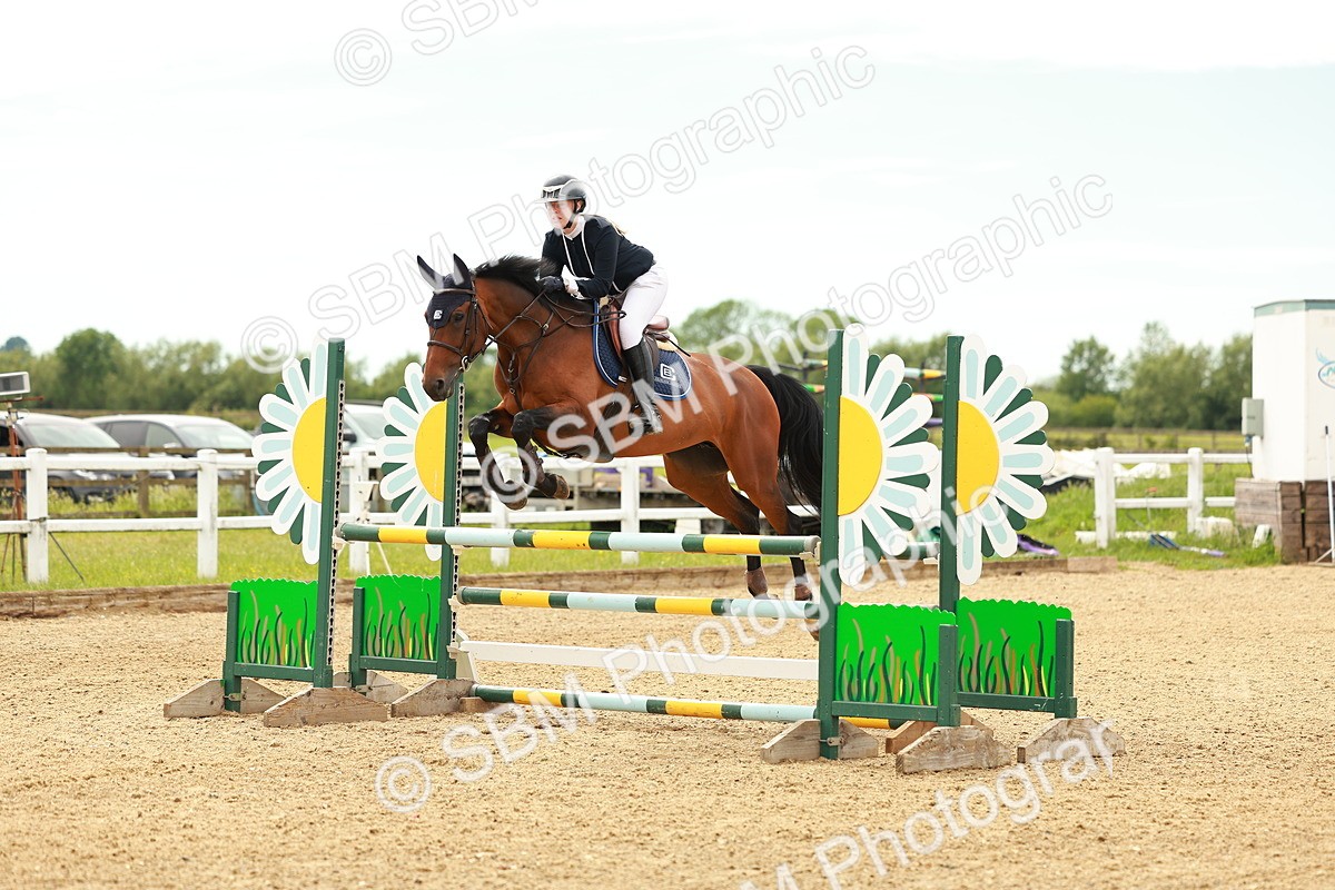SBM_002114 - Class 4 - Senior Newcomers - 1.10m
