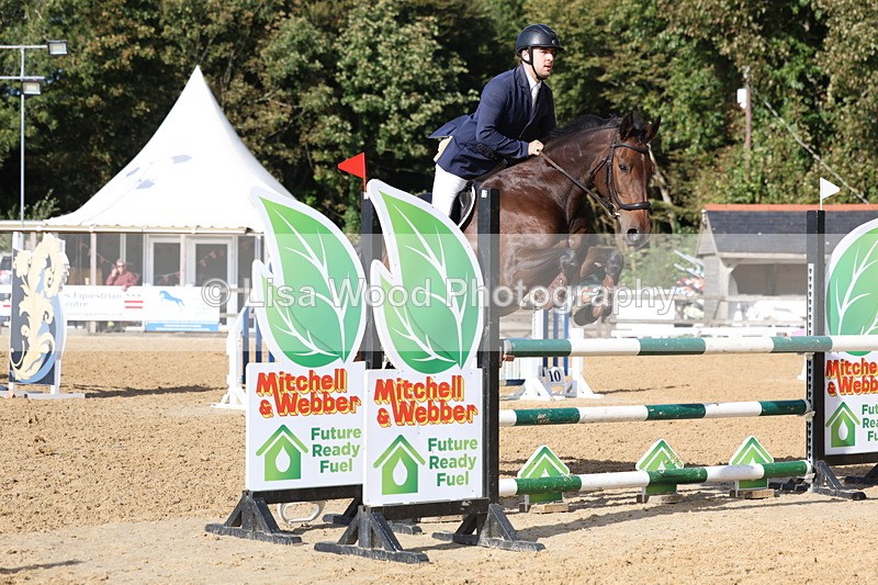 3E7A0670 - Class 13: Senior Newcomers/1.10m open