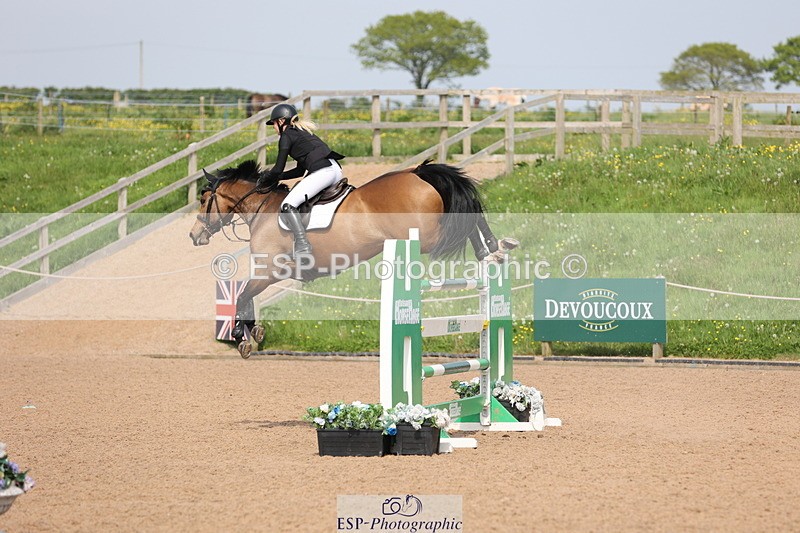 240511A-154226-14788 - Cls 36 National 1.30m Open