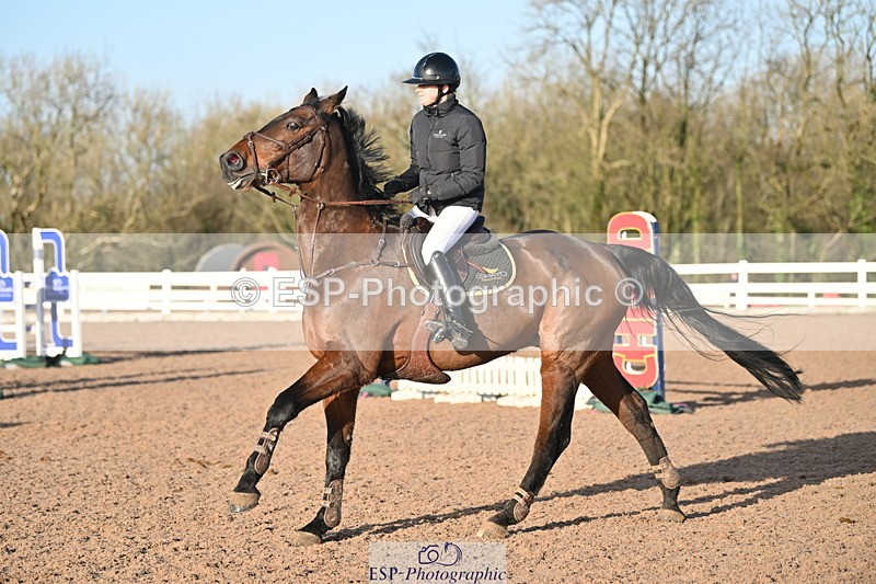 231210A-134502-02672 - Cls 20 Newcomers & 1.10m Open