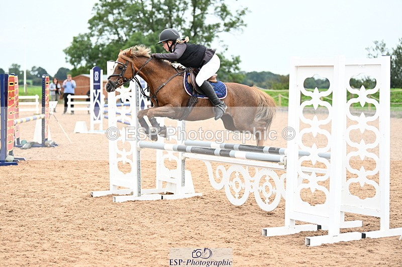 240907A-124434-01744 - Cls 3 Pony Medium Team 80cm & 90cm