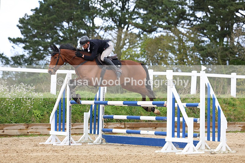 3E7A1814 - Class 7: Senior Newcomers/1.10m open