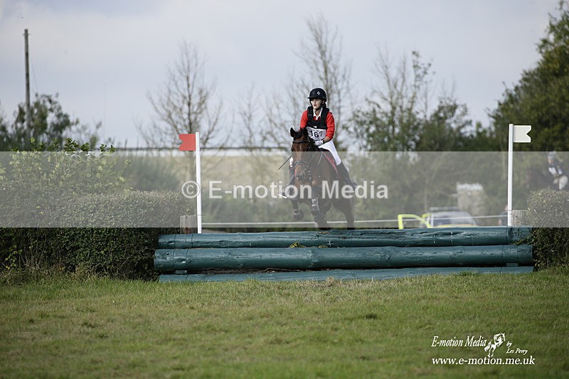  WWHT 171021 3061 - Intermediate (0.90m)  17/10/21