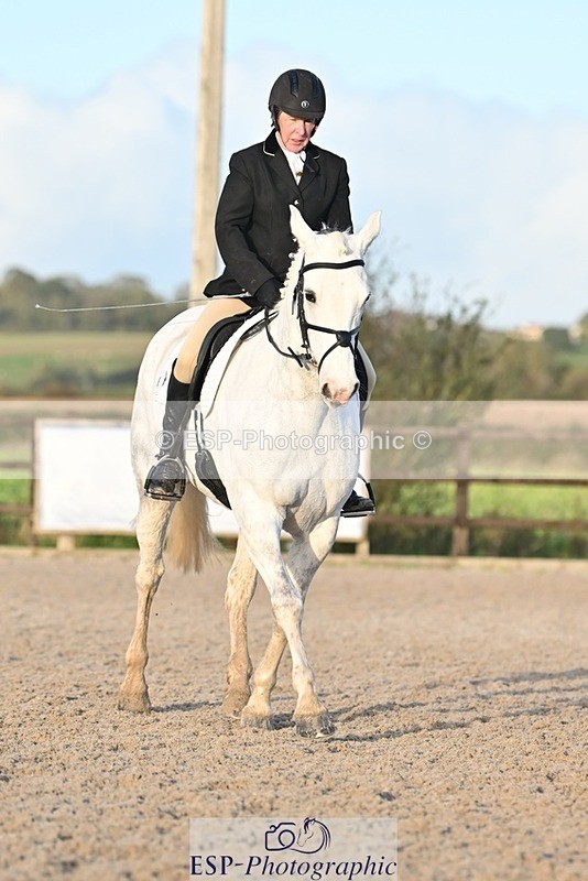 231105-153655-03083 - Cls 4 Novice 24 15.24 to 16.35 break