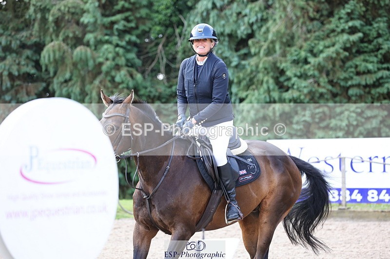 250614A-093931-05355 - Cls 26 British Novice and 90cm Open