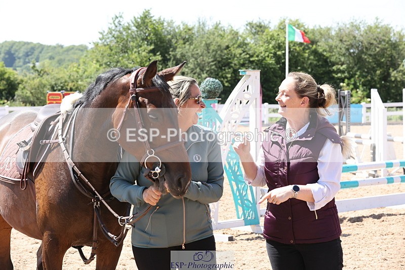 240629A-143904-06927 - Cls 19 Foxhunter and 1.10m Open