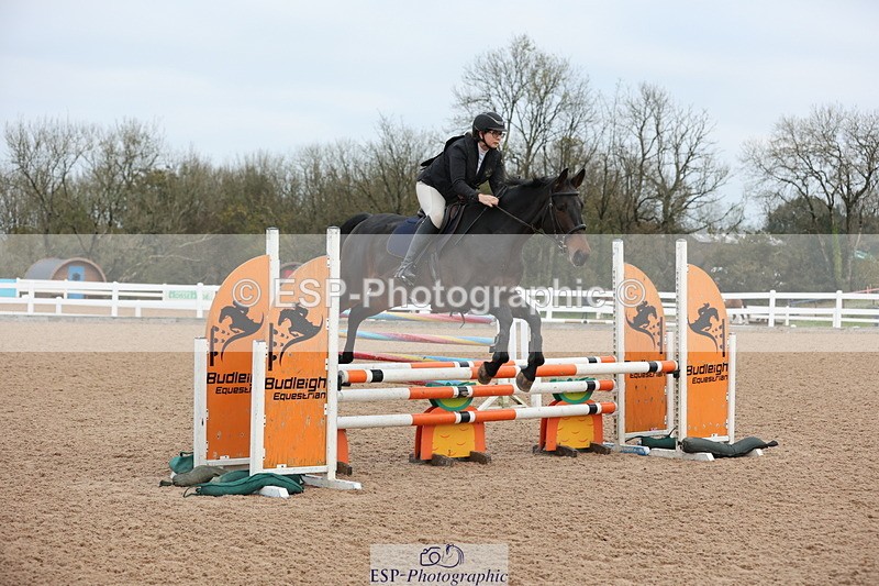 241101A-082158-00192 - FRI Cls 2 British Novice and 90cm Open