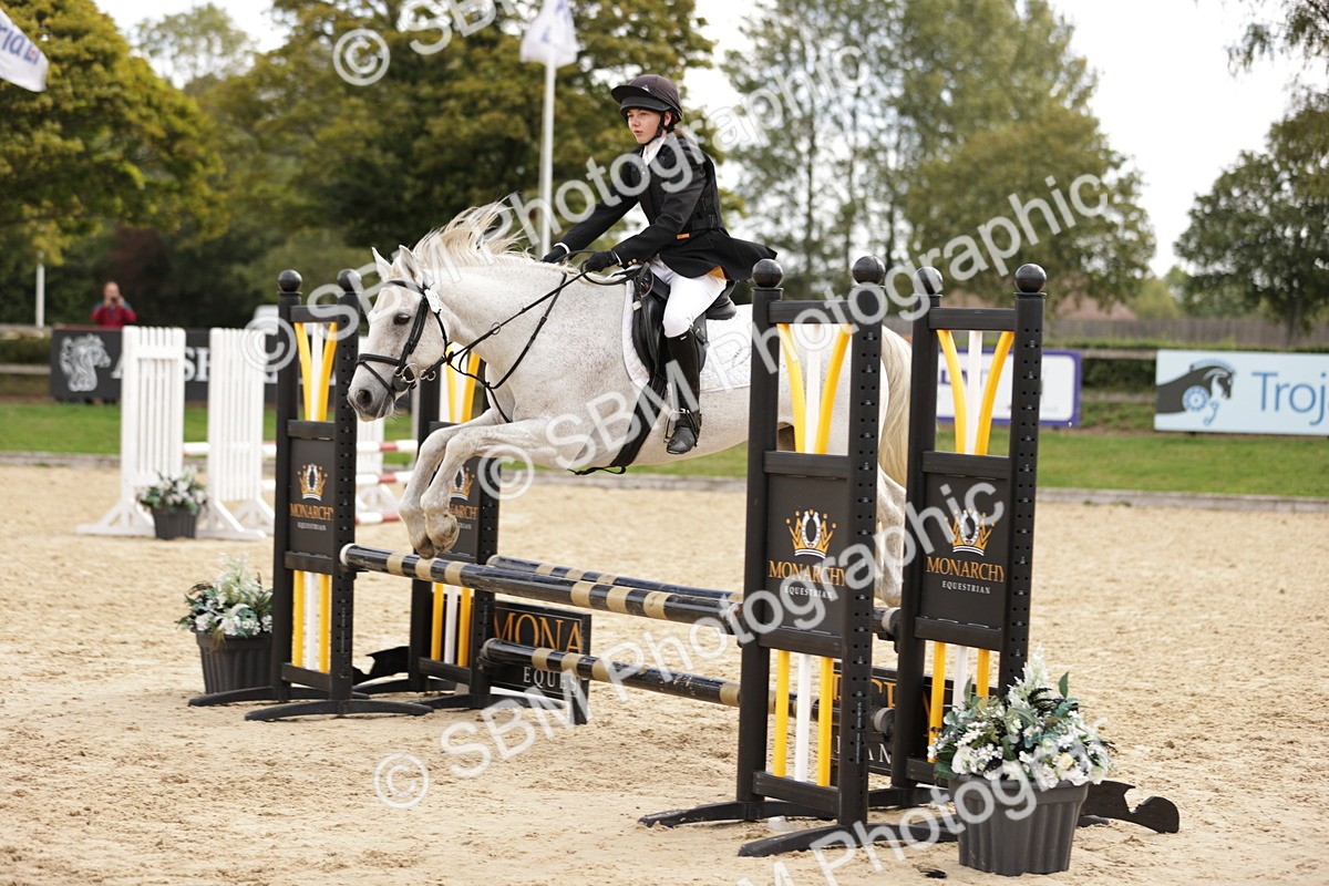 SBM_16633_J33 - Senior 75cm Championship - Michaela Camphell