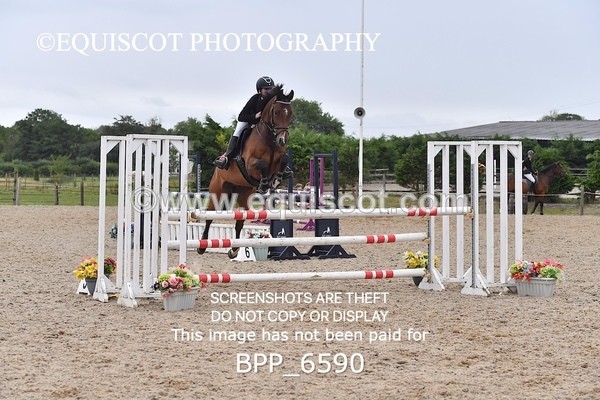BPP_6590 - CLASS 9 Senior Newcomers/ 1.10m Open